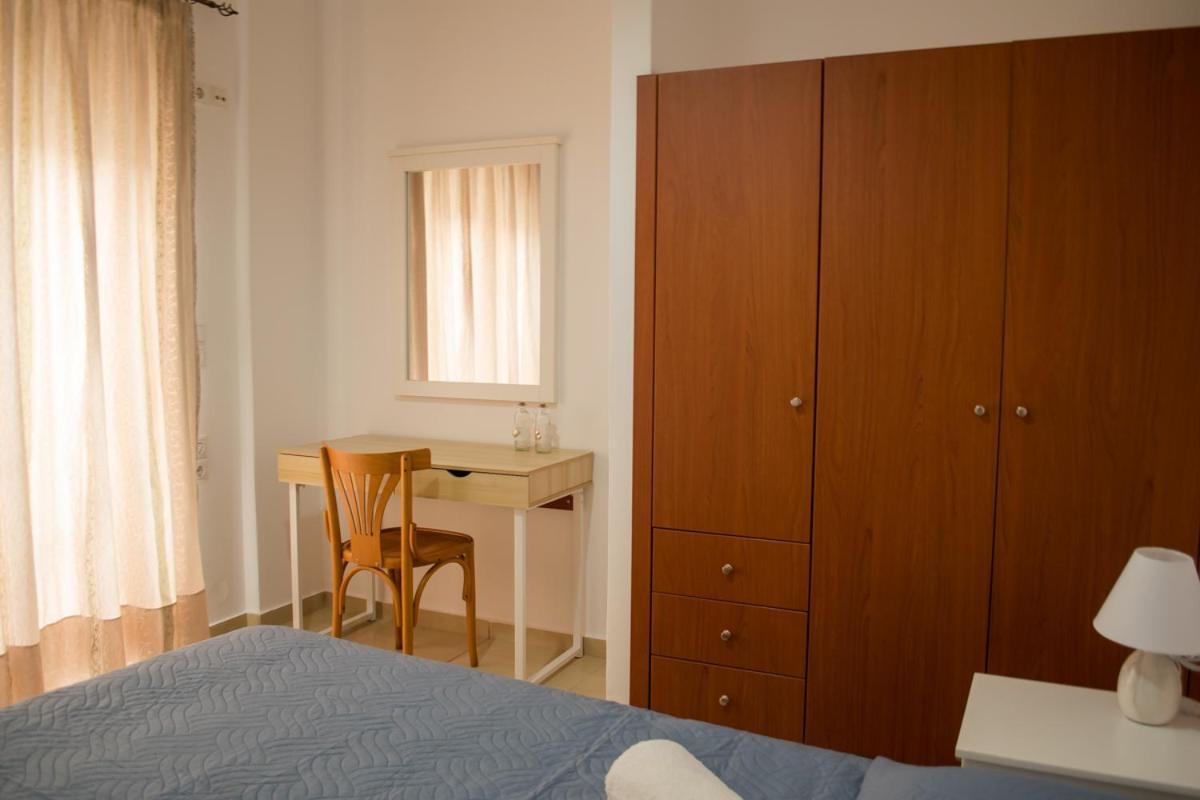Апартаменты Sun Βy Τhe Sea 100M From The Beach Агия-Пелагия  Экстерьер фото