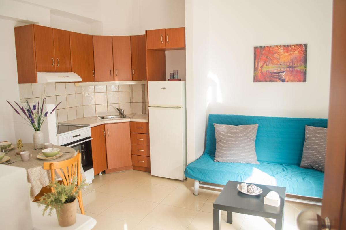 Апартаменты Sun Βy Τhe Sea 100M From The Beach Агия-Пелагия  Экстерьер фото
