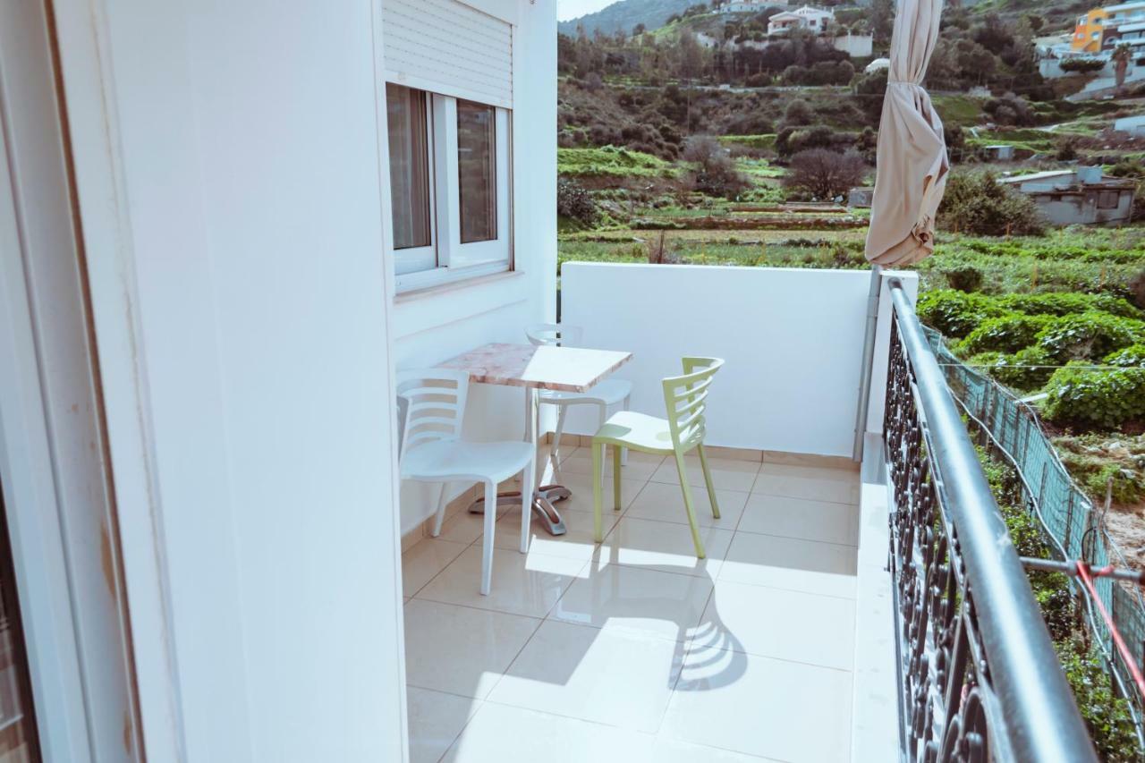 Апартаменты Sun Βy Τhe Sea 100M From The Beach Агия-Пелагия  Экстерьер фото