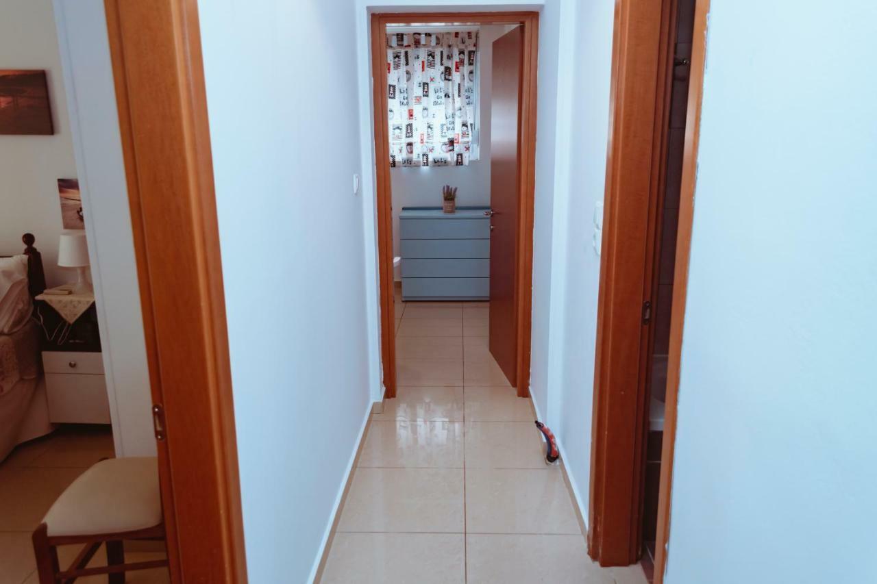 Апартаменты Sun Βy Τhe Sea 100M From The Beach Агия-Пелагия  Экстерьер фото